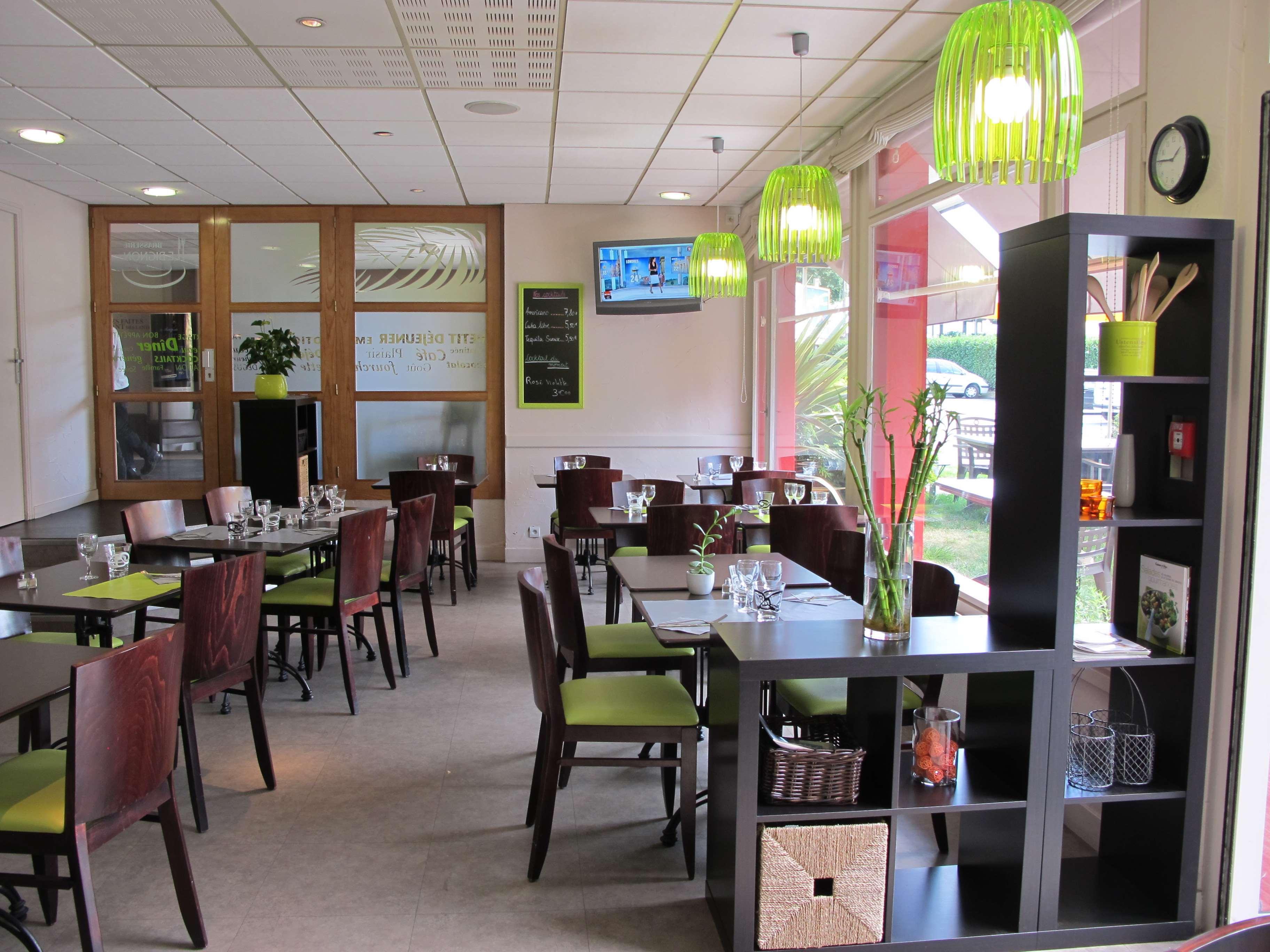 Kyriad Rennes Sud - Cesson Chantepie Exterior foto